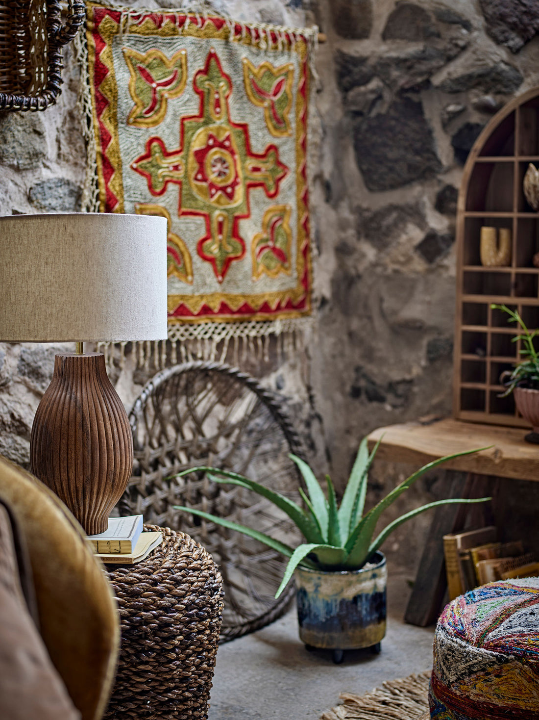 Luova kokoelma Mughal -seinän sisustus, punainen, puuvilla