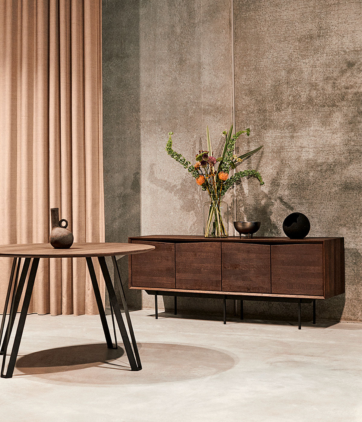 Muubs - lattiavalaisimen kuori - matto musta laavakivi - Ø22xh21 cm