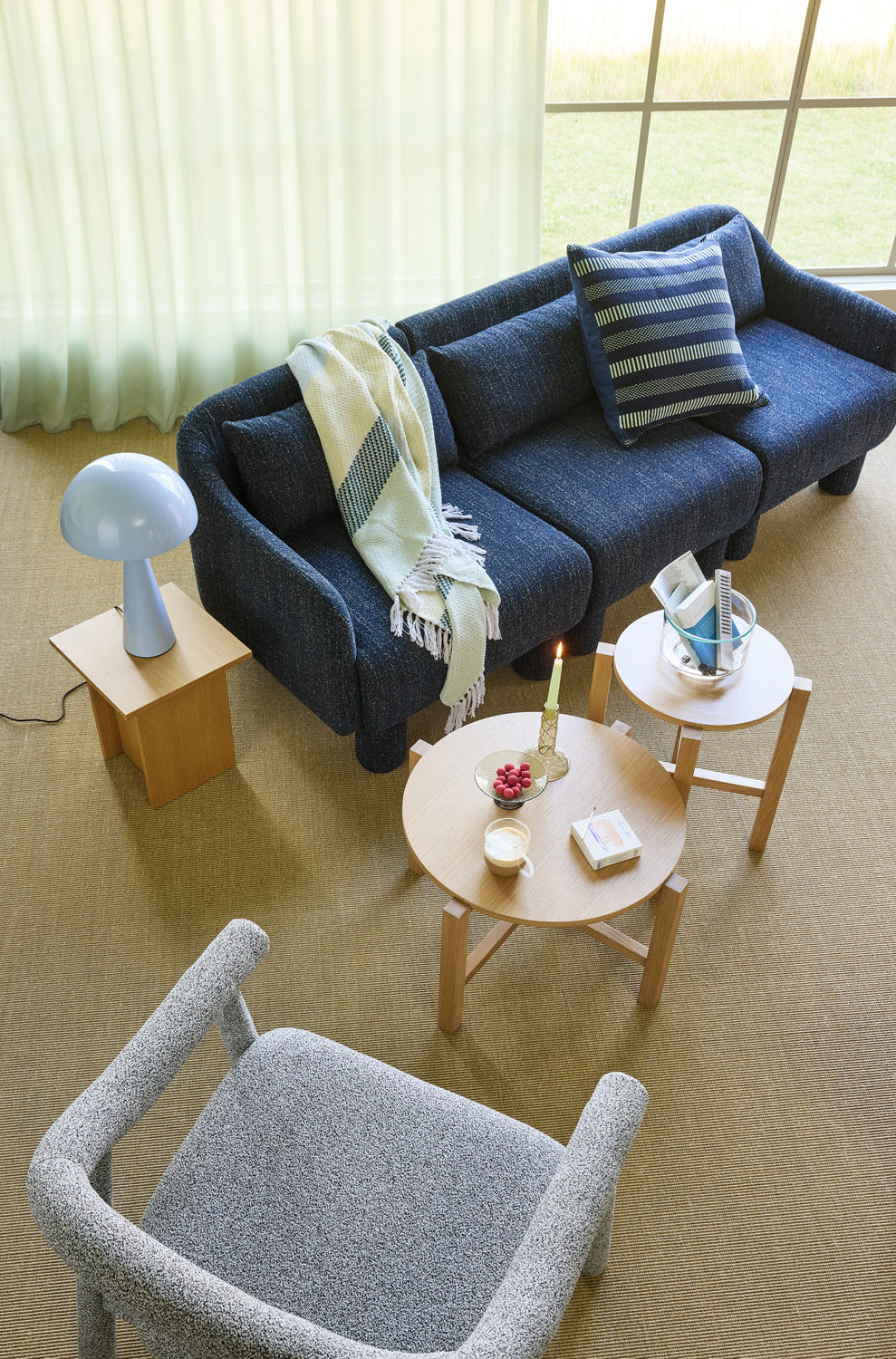 Neljä sohvapöytä Natural (2 kpl sarja) - ø68xh42cm, ø48xh55cm