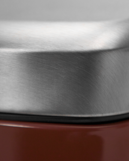 Roskakori, HDBlack, Ruskea