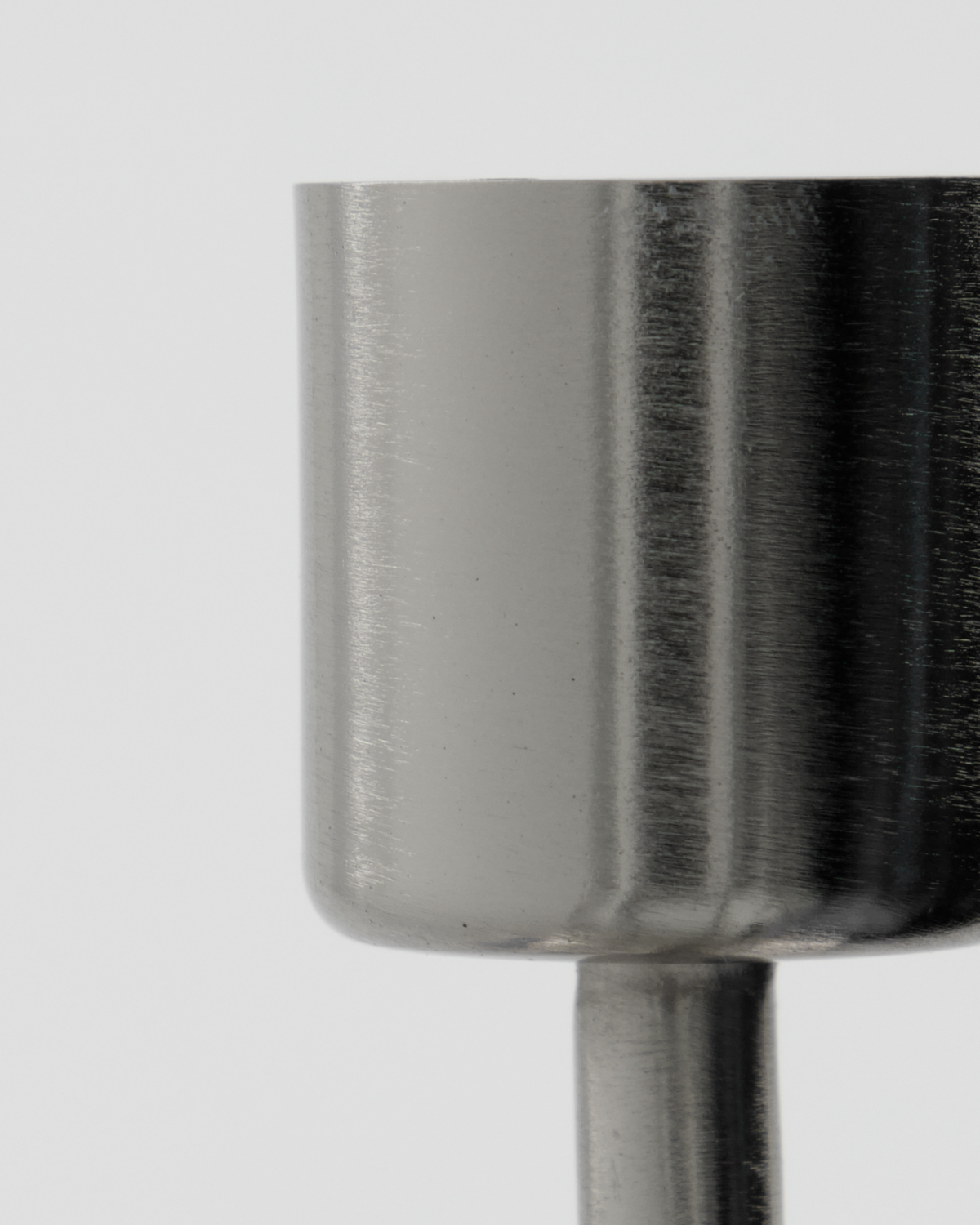 Kynttilänjalka, HDAnit, hopea viimeistely