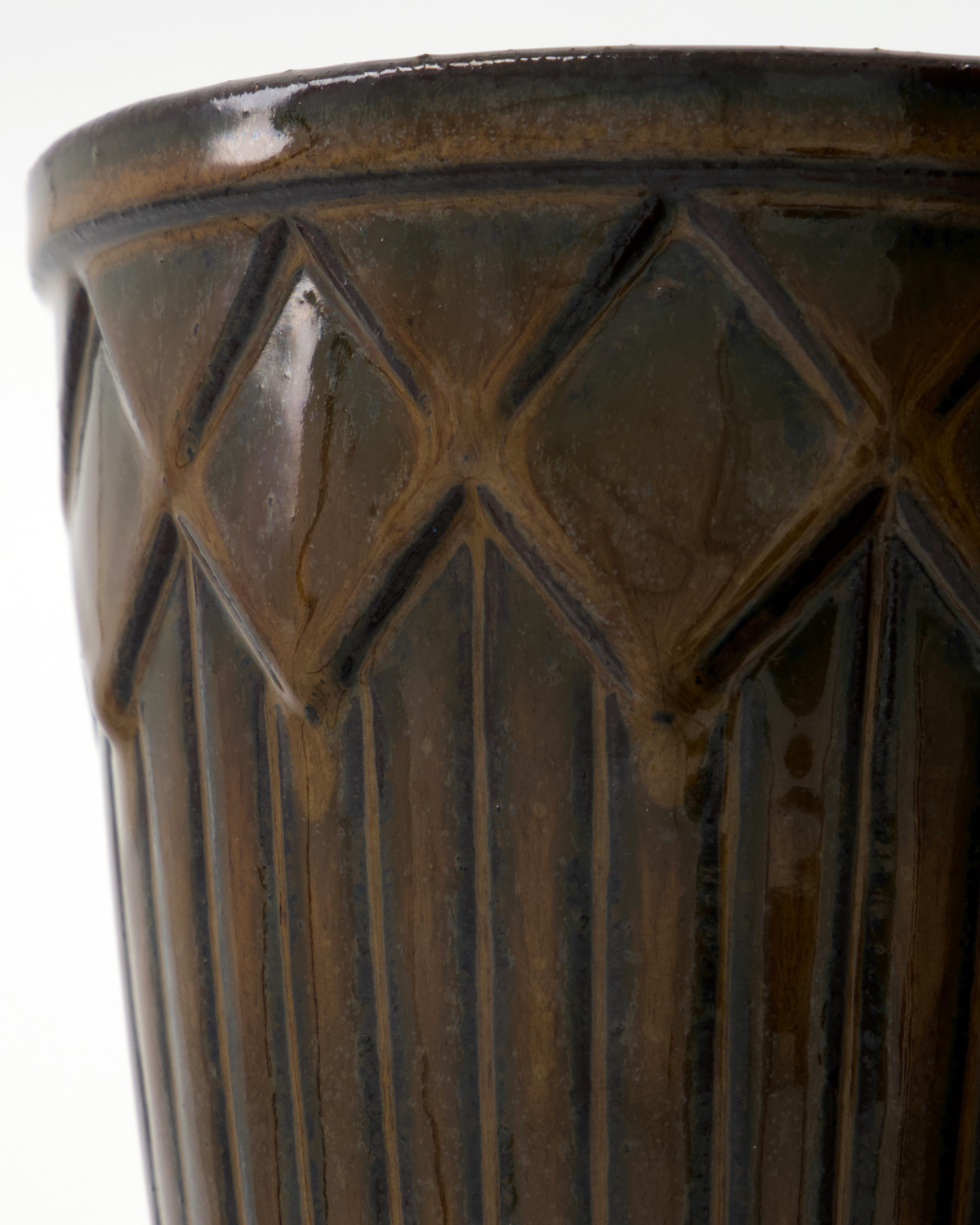 Kukkaruukku, HDCora, ruskea