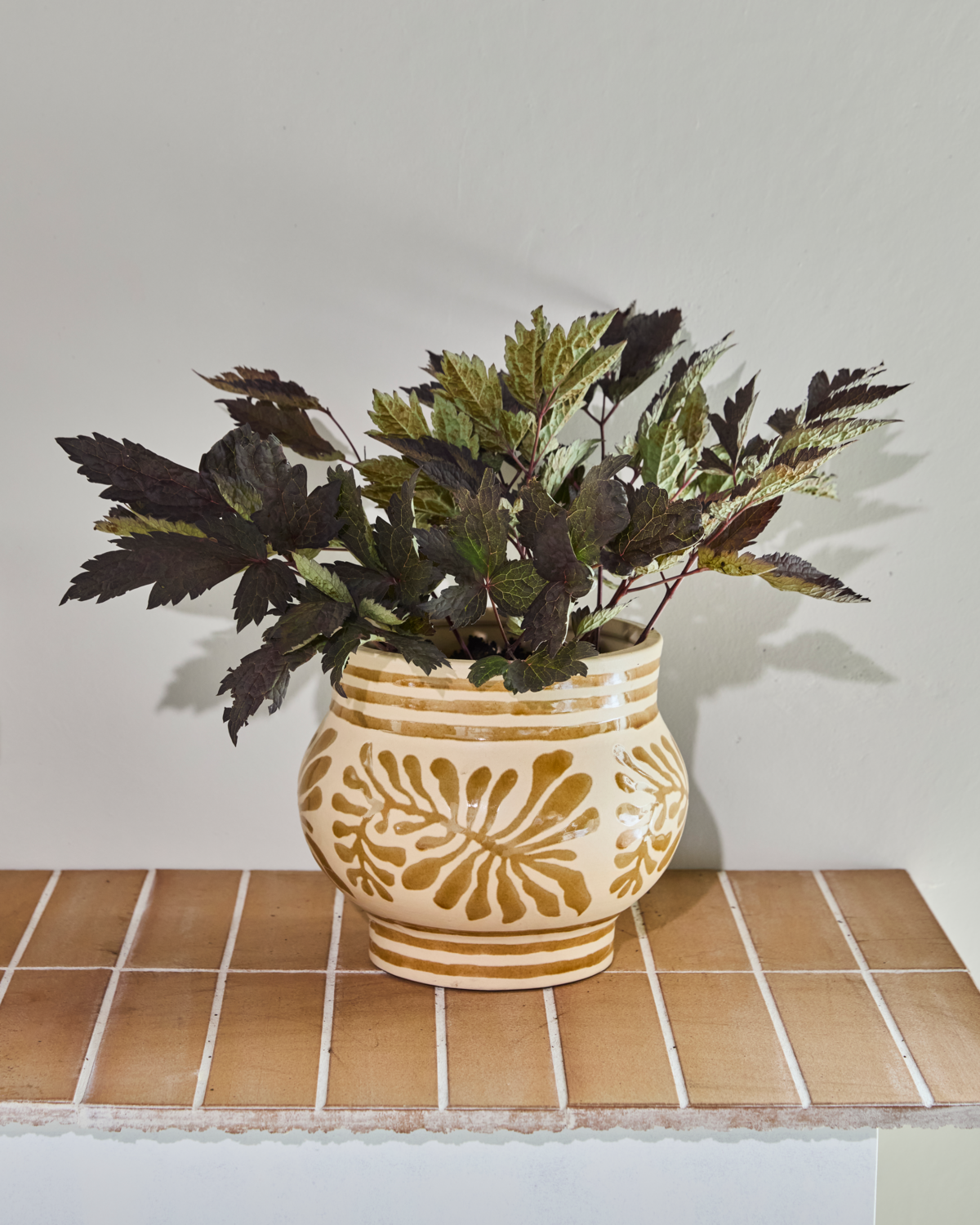 Kukkaruukku, HDIvy, beige