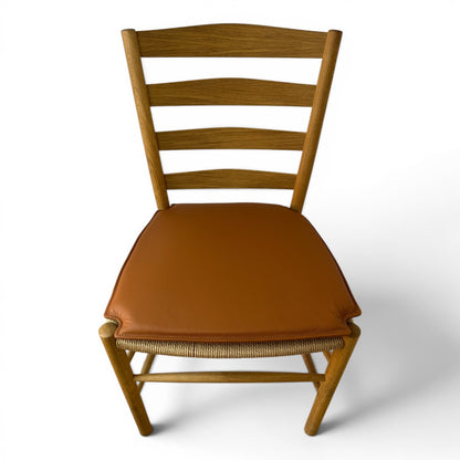 Tyyny Fredericia Furniture 3207 Kåre Klint - konjakkinahkaa