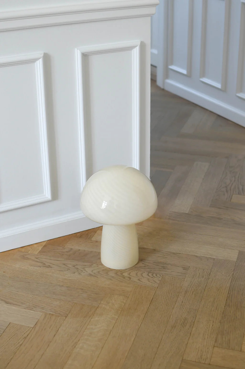 Bahne - Mudhly -lamppu / sienpöytävalaisin - keltainen - H32 cm