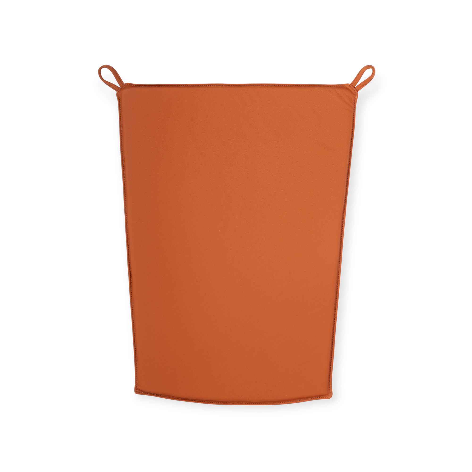 Ylellinen selkätyyny Hans J. Wegner J16 Keinutuoliin - konjakkinahkaa