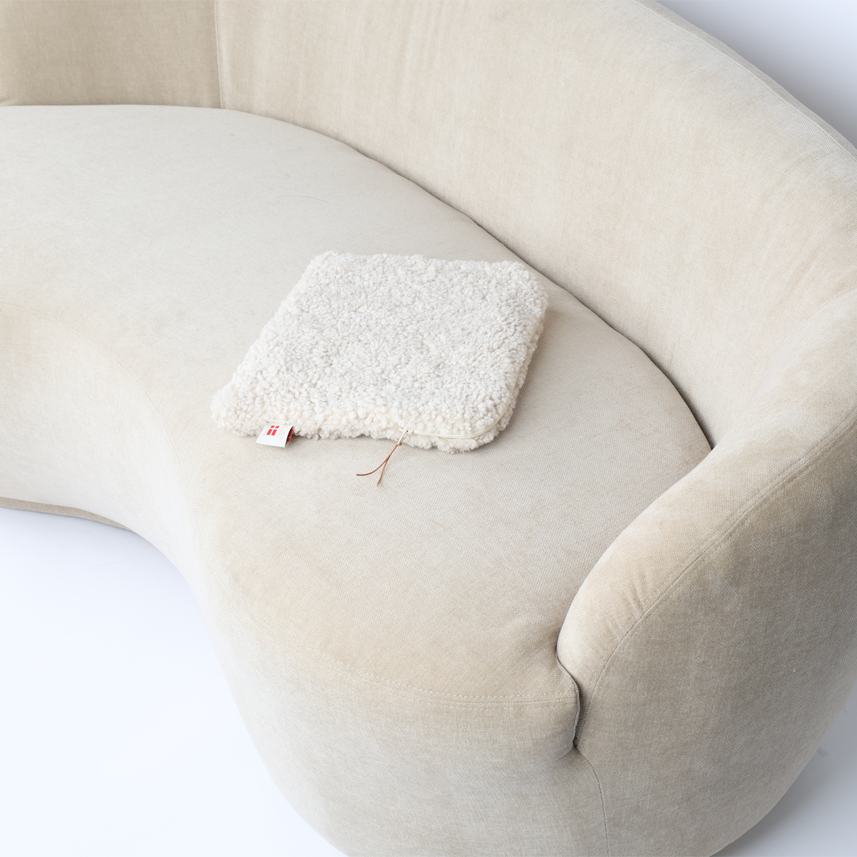 Tietokonelaukku | Lyhytkarvainen | Uusi-Seelanti | 36x28 cm