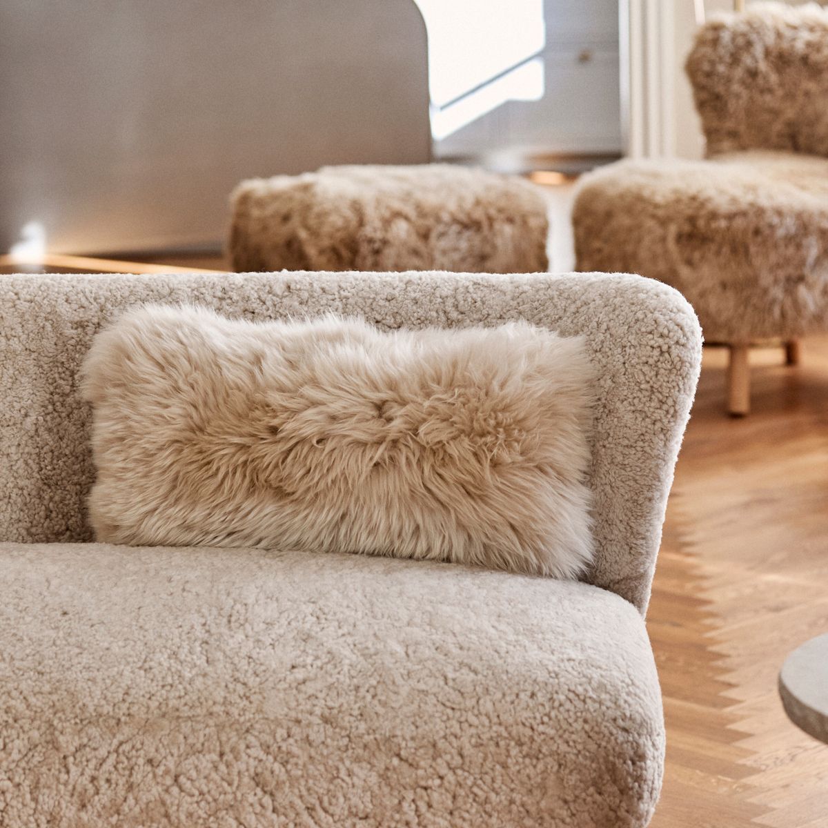 Lampaannahkainen tyyny | Pitkäkarvainen | Uusi-Seelanti | 28x56 cm