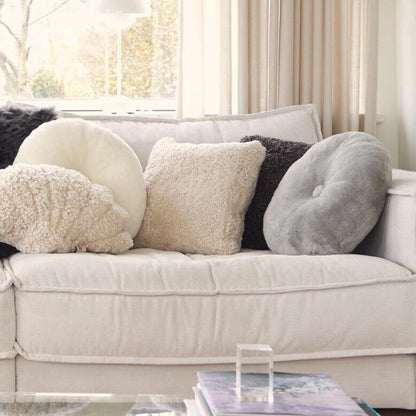 Lampaannahkainen tyyny | Mokasiini | Kaksipuolinen | Ø 45 cm