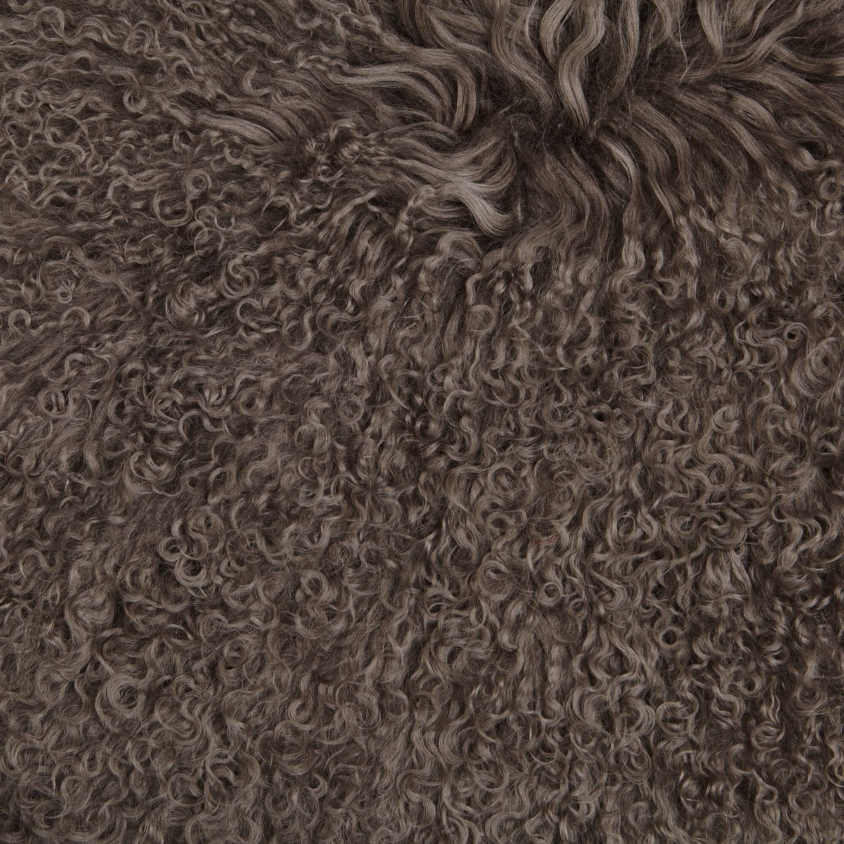 Keinutuoli tiibetiläisellä päällyksellä