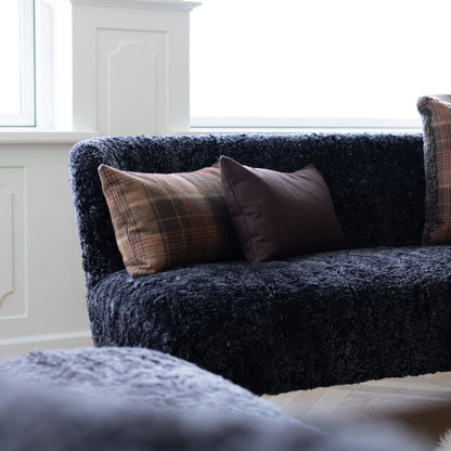 Tarkastettu kokoelma | Villatyyny | Kaksipuolinen | 34x52 cm