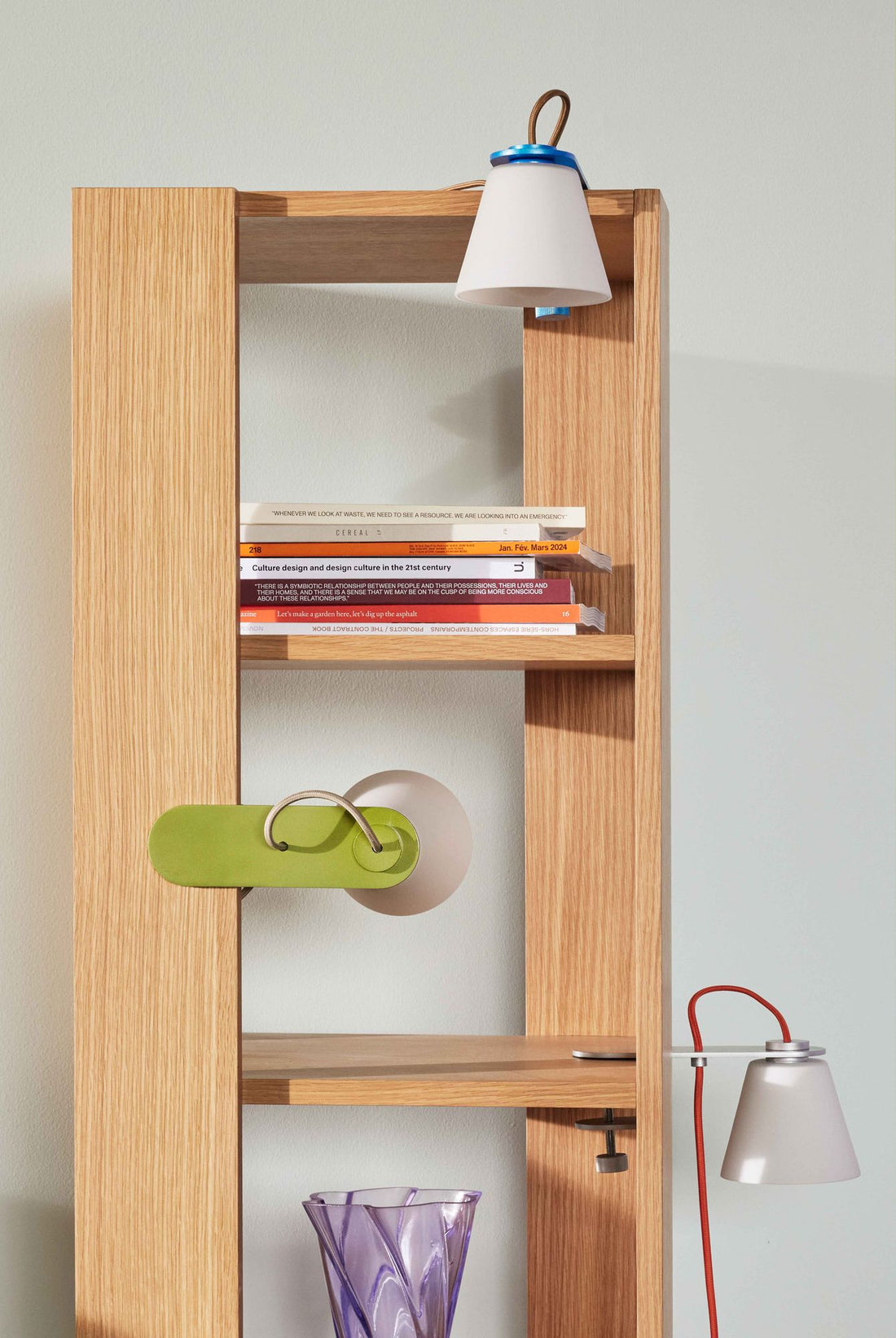 Hübsch vieheen seinävalaisin metallihopea