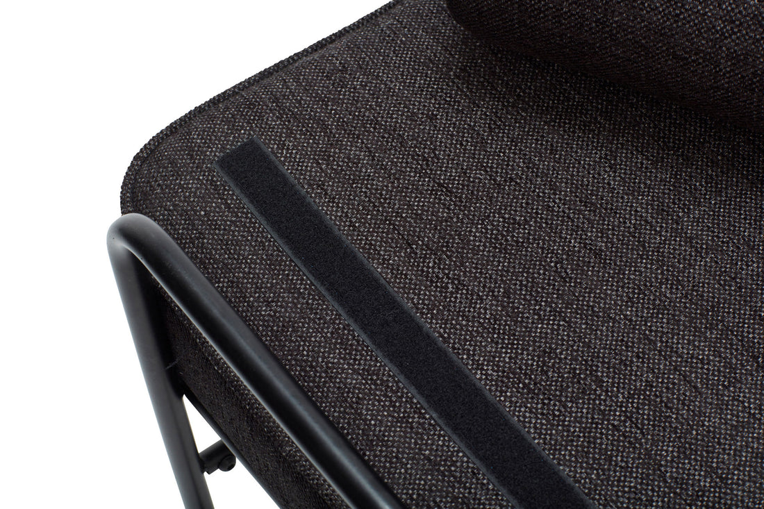 Pipe -penkki musta - 106x47xh61cm