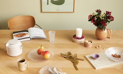 Hübsch Herringbone ruokapöytä suuri luonnonmukainen