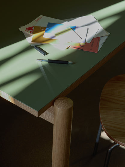 Vino kirjoituspöytä Oliivinvihreä - 140x81xh75cm