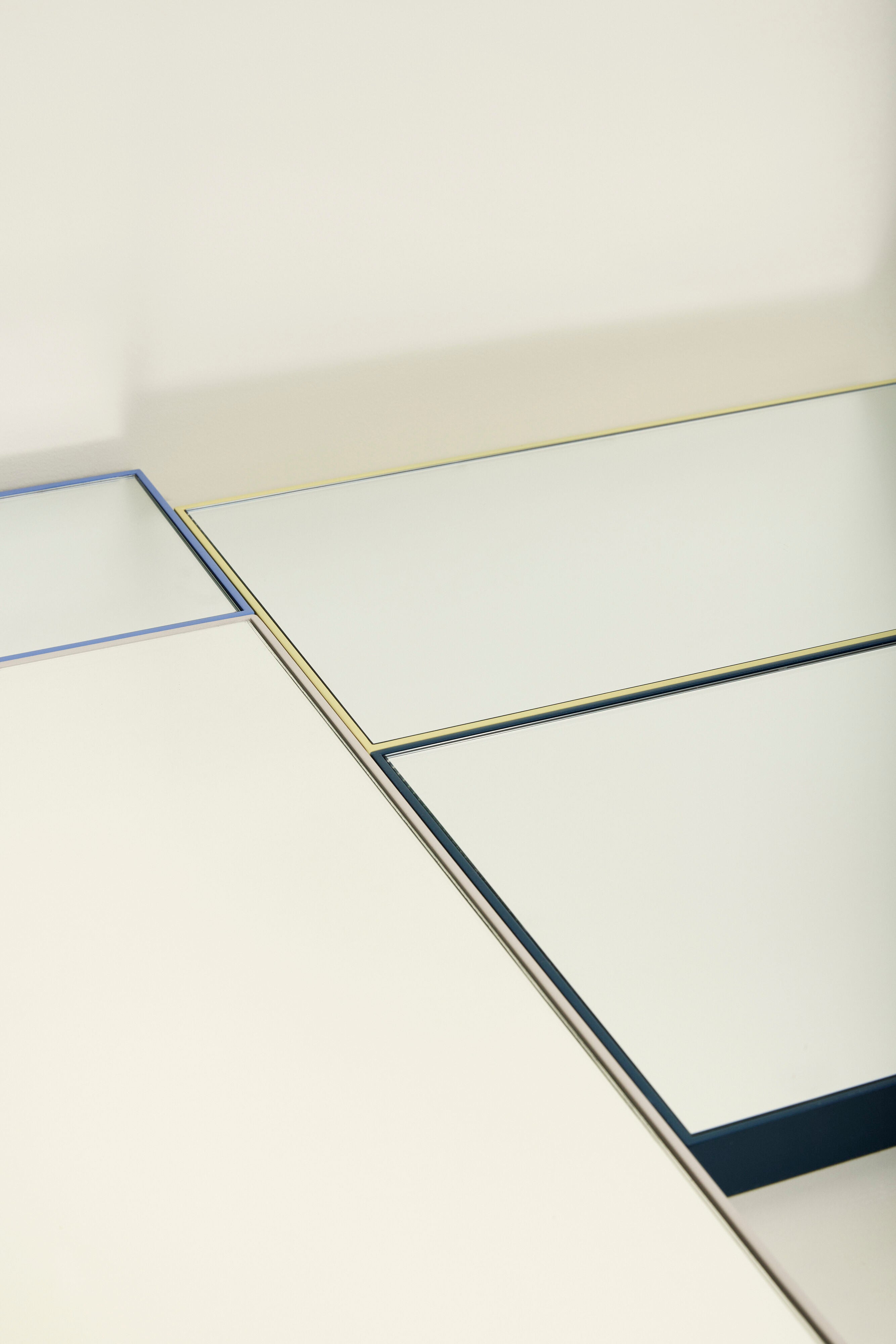 Shine Mirror x -sarja harmaa - 50x4xh120cm