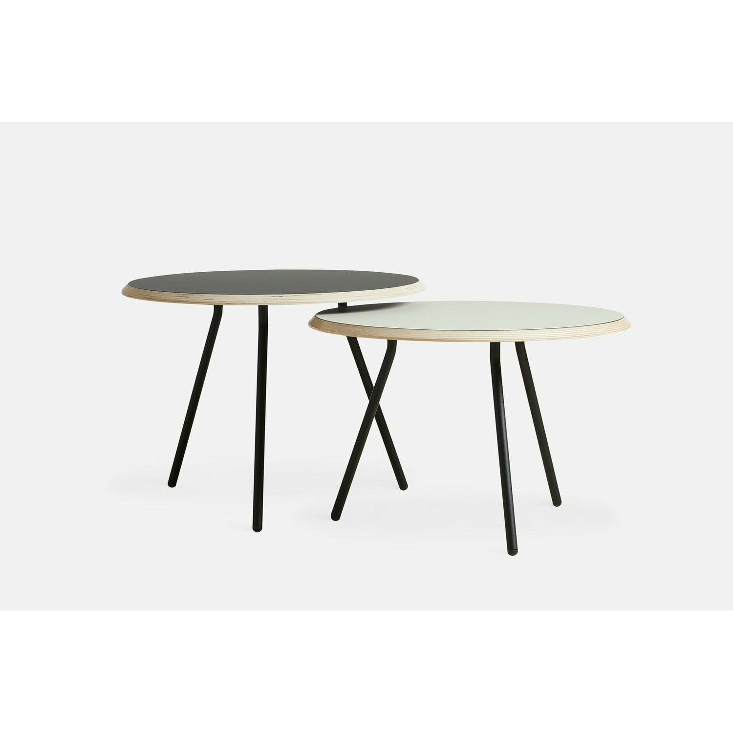 WOUD - Soround coffee table - Black (Ø60xH40,50) - WOUD - DesignGaragen.dk