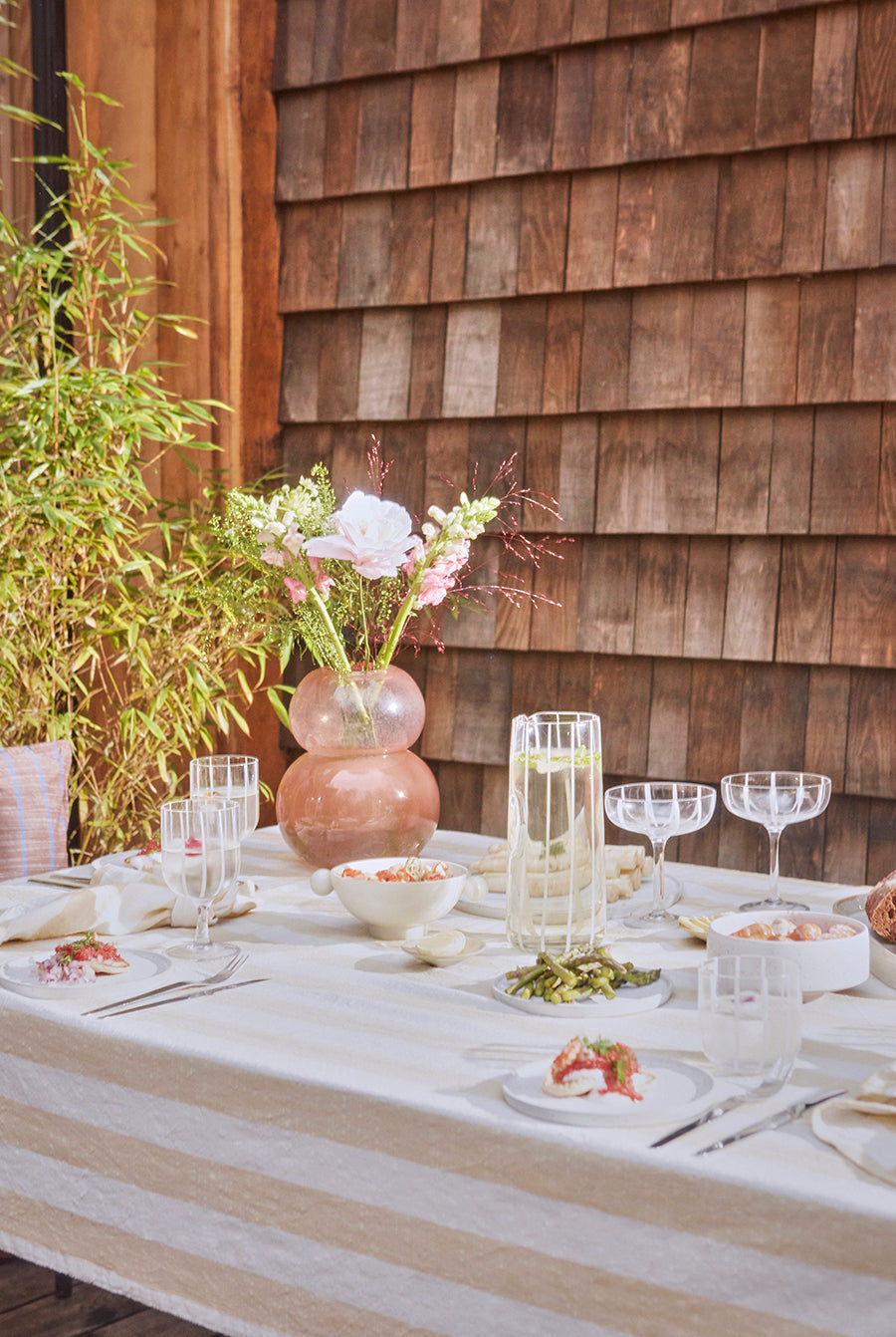 Oyoy asuu Mizu Water Caraff - valmis