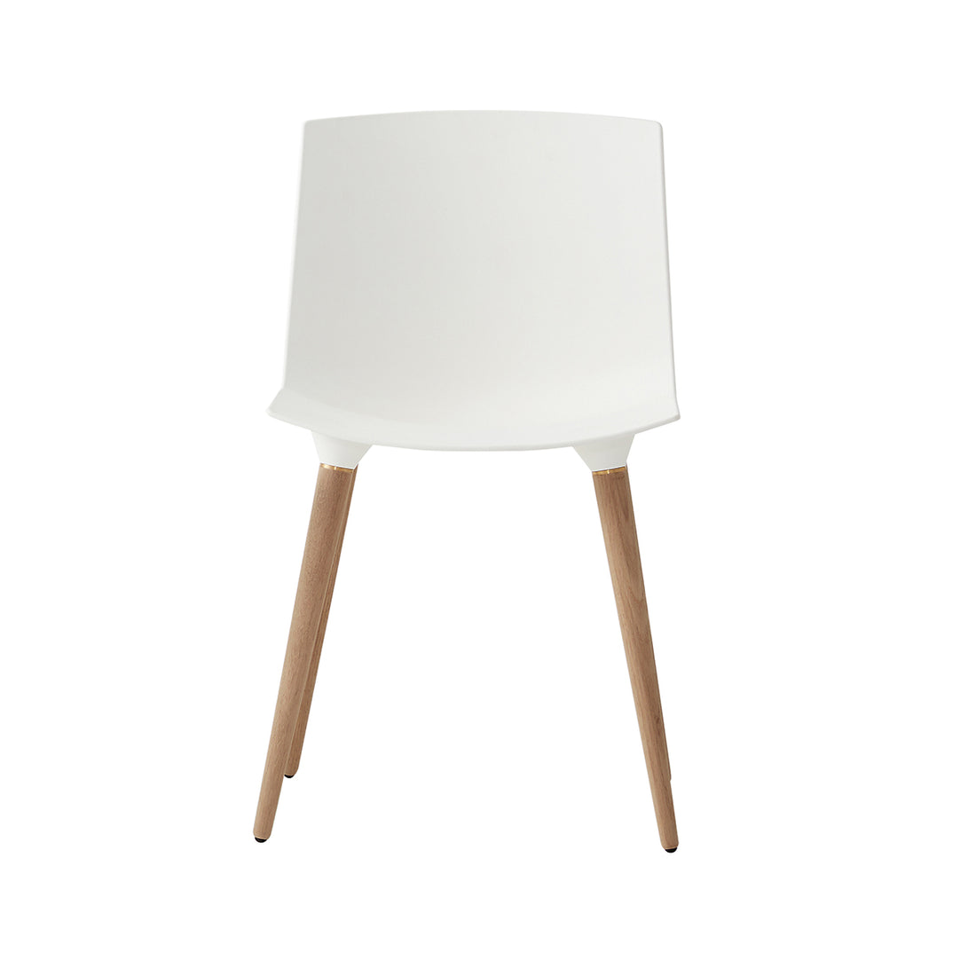 TAC - SÆDE I HVID - BEN I EG/ KLAR MAT LAK - Andersen Furniture - DesignGaragen.dk