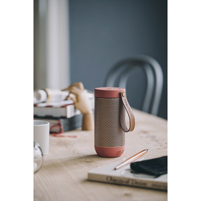 Kreafunk - Langaton kaiutin hihnalla aFUNK coral bronze