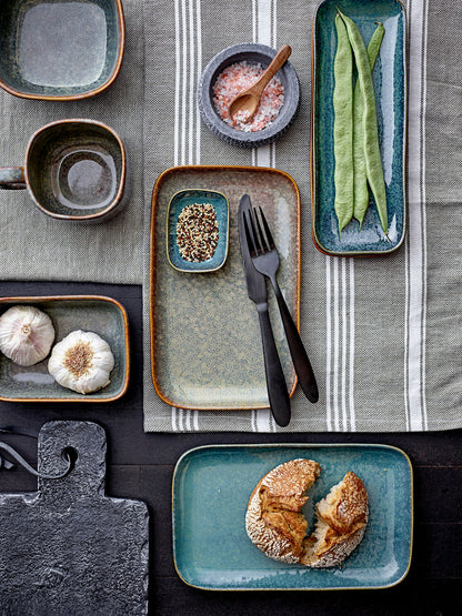 Bloomingville Aime tarjoilee ruokaa, vihreää, kivivarusteita