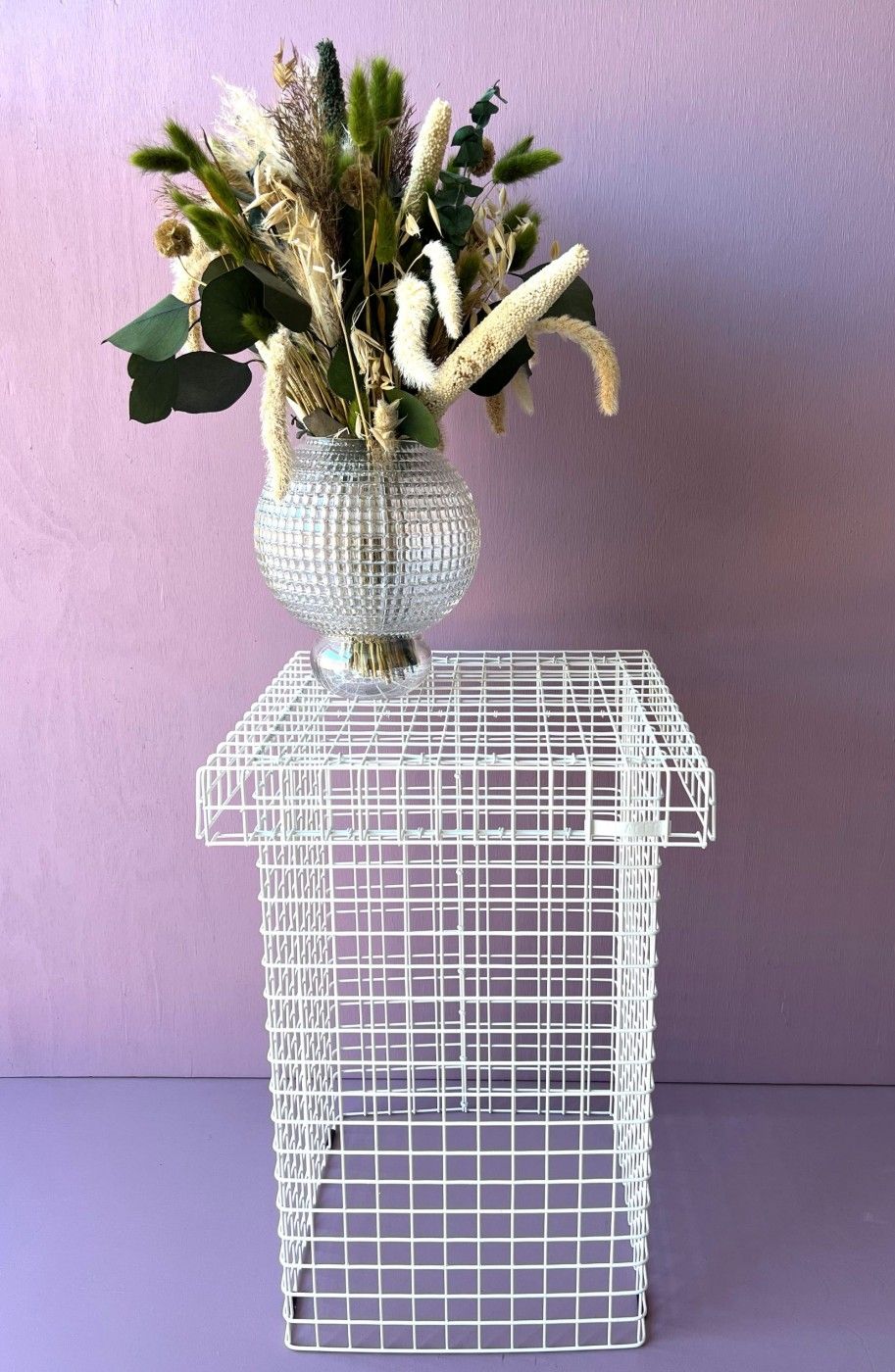 Kalager Design Wire -jakkara, valkoinen