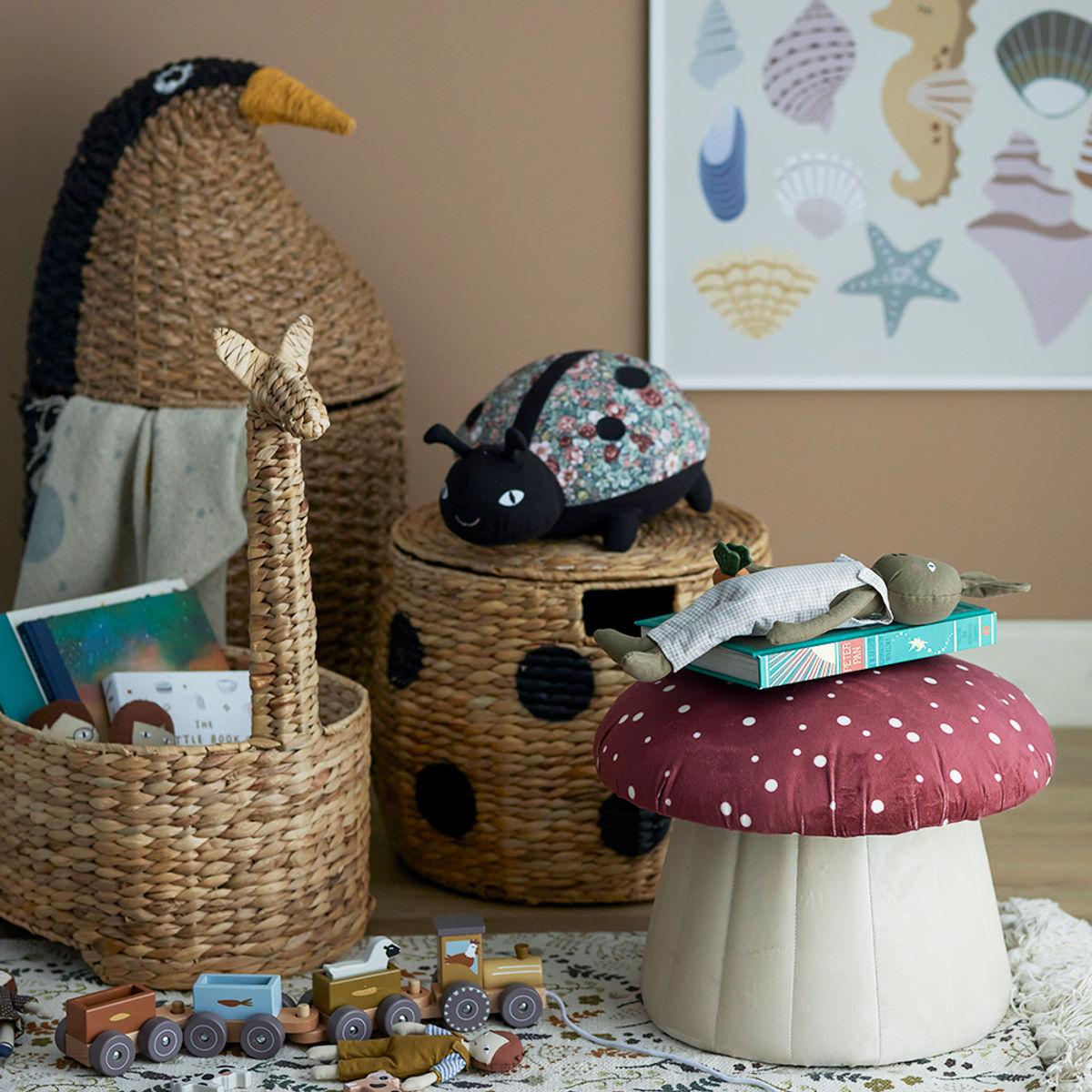 Bloomingville MINI Lue Puf, Rød, Polyester - Bloomingville MINI - DesignGaragen.dk
