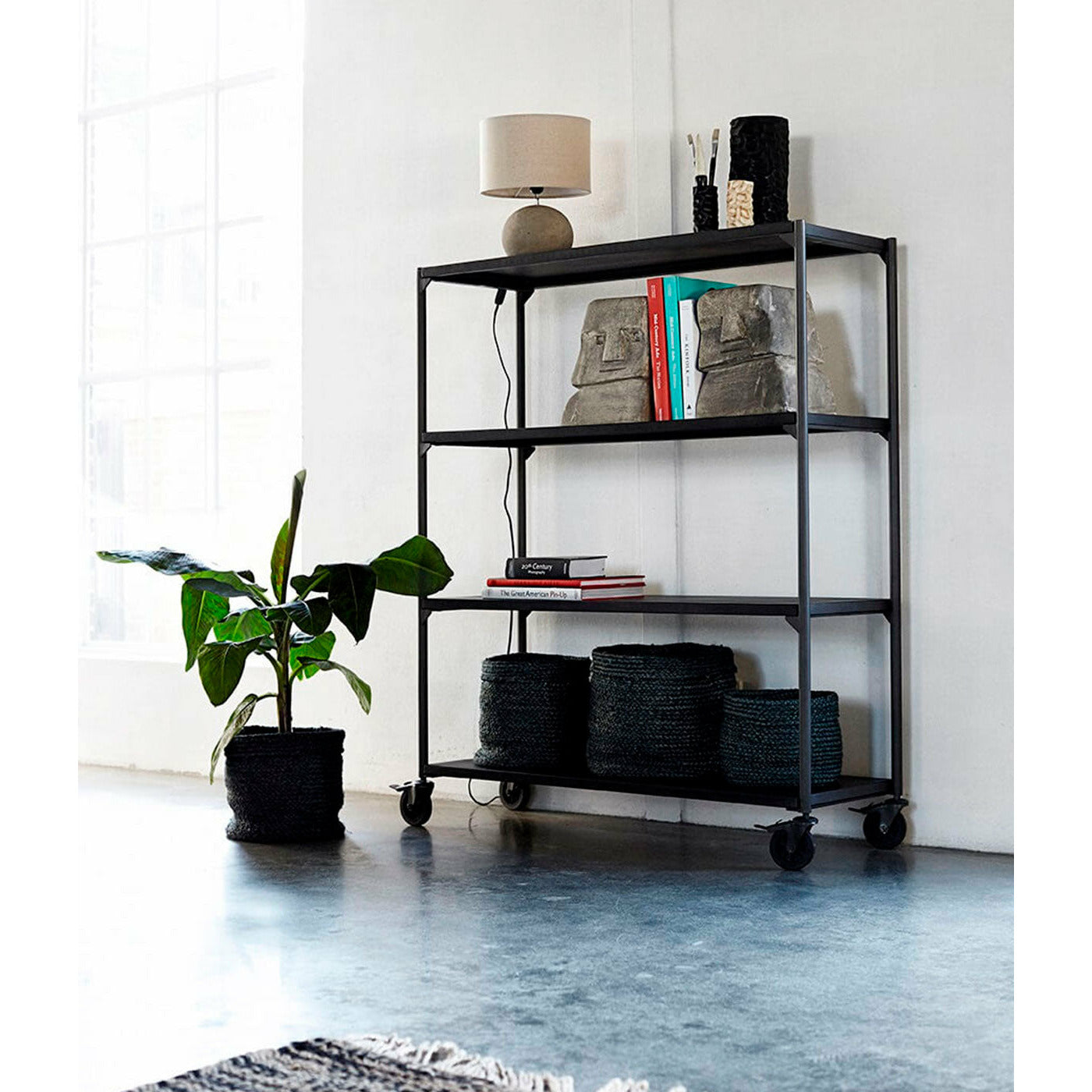 Reol Bronx - LGB - Jern - W: 120 H: 140 D: 40 cm - Muubs - DesignGaragen.dk