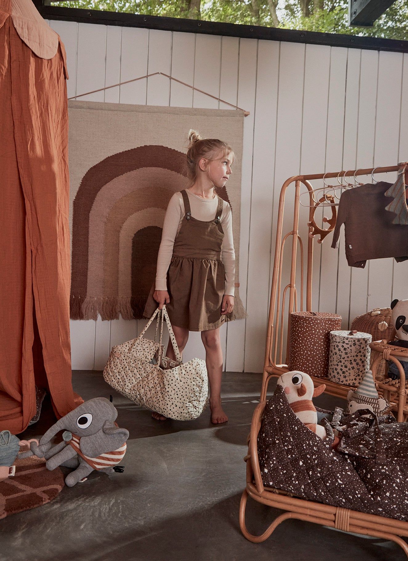 Oyoy mini elefantti Henry - harmaa