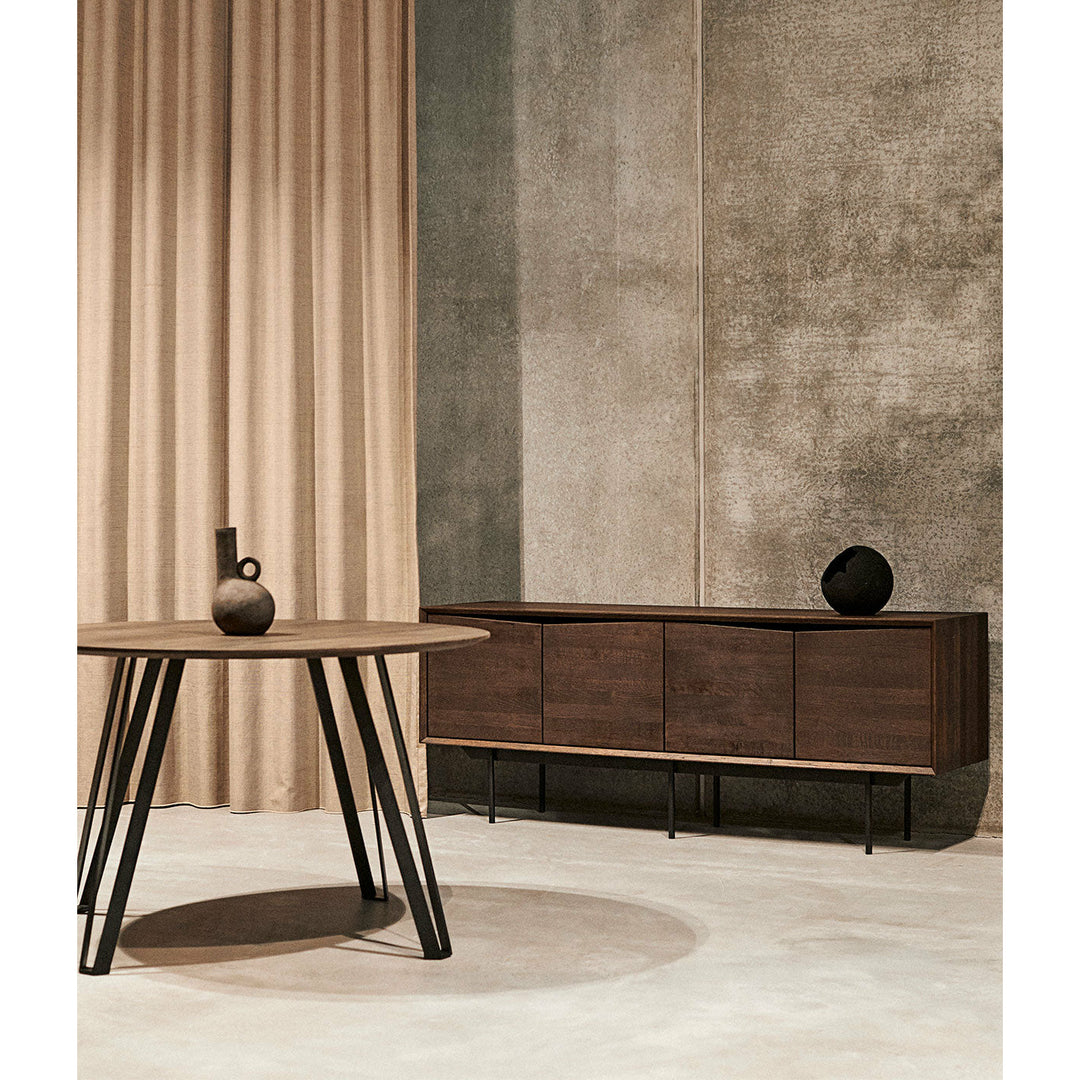 Muubs Spisebord Space Natural Ø120 - A03 Natural oil - Eg m/ stålben - H: 75 Ø: 120 cm - DesignGaragen.dk.