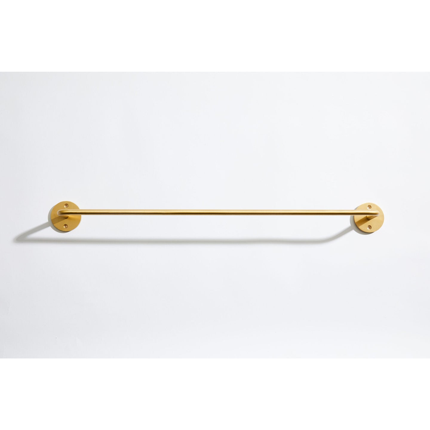 WALL Håndklædeholder Messing - 60x7 cm - MOUD HOME - DesignGaragen.dk