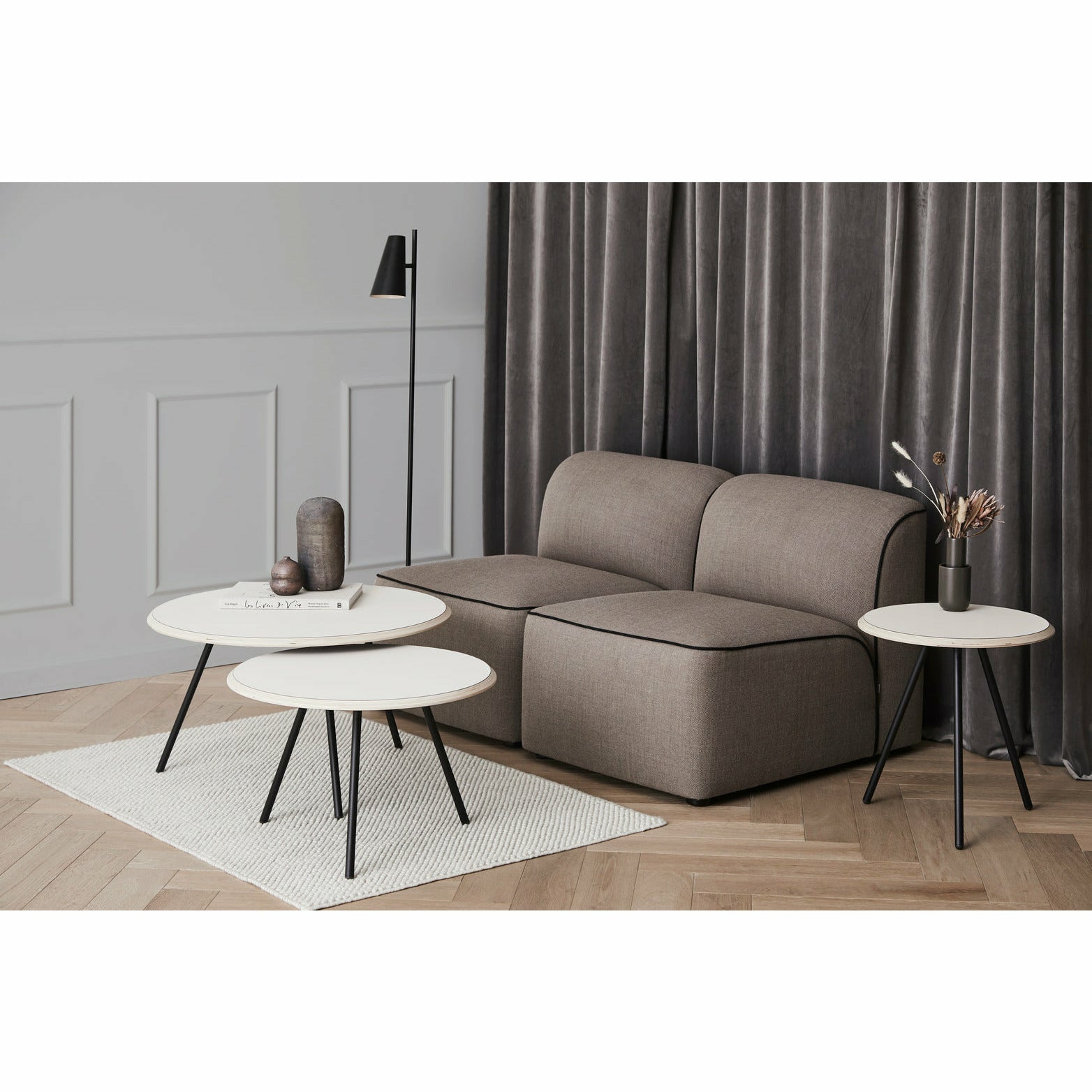 WOUD - Soround coffee table - Beige (Ø75xH40,50) - WOUD - DesignGaragen.dk