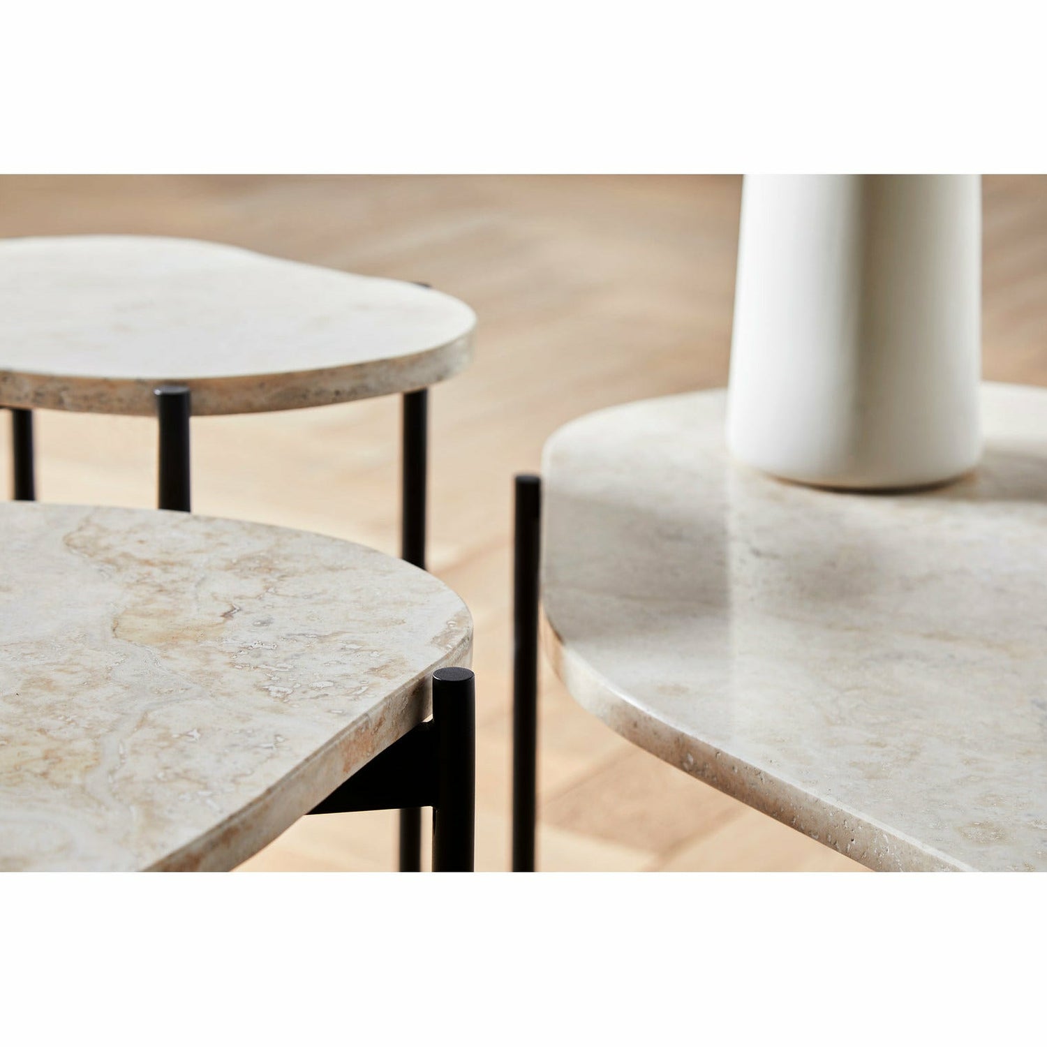 WOUD - La Terra occasional table (Small) - Ivory - WOUD - DesignGaragen.dk