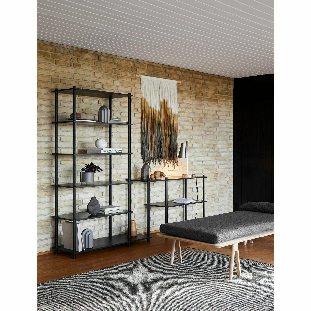 WOUD - Level daybed - Dark brown bouclé/oak 190x76,50x41 cm - WOUD - DesignGaragen.dk