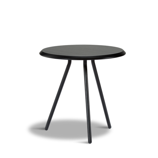 WOUD - Soround side table - Black ash (Ø45xH44,50) - WOUD - DesignGaragen.dk