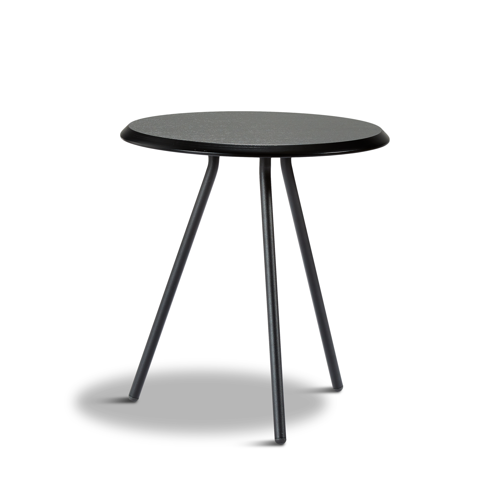 WOUD - Soround side table - Black ash (Ø45xH49) - WOUD - DesignGaragen.dk