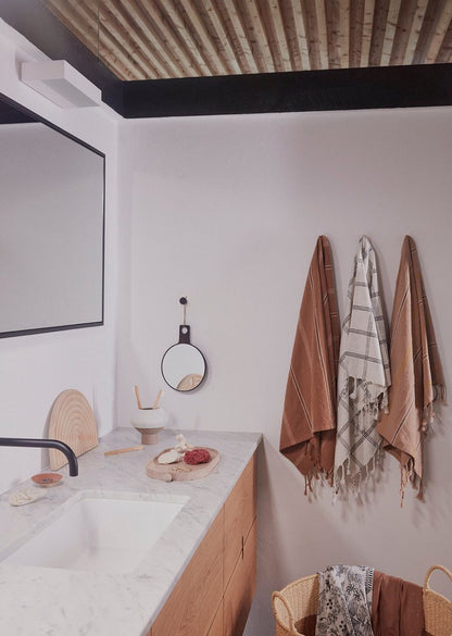 Oyoy asuu Kioton vieraspyyhe