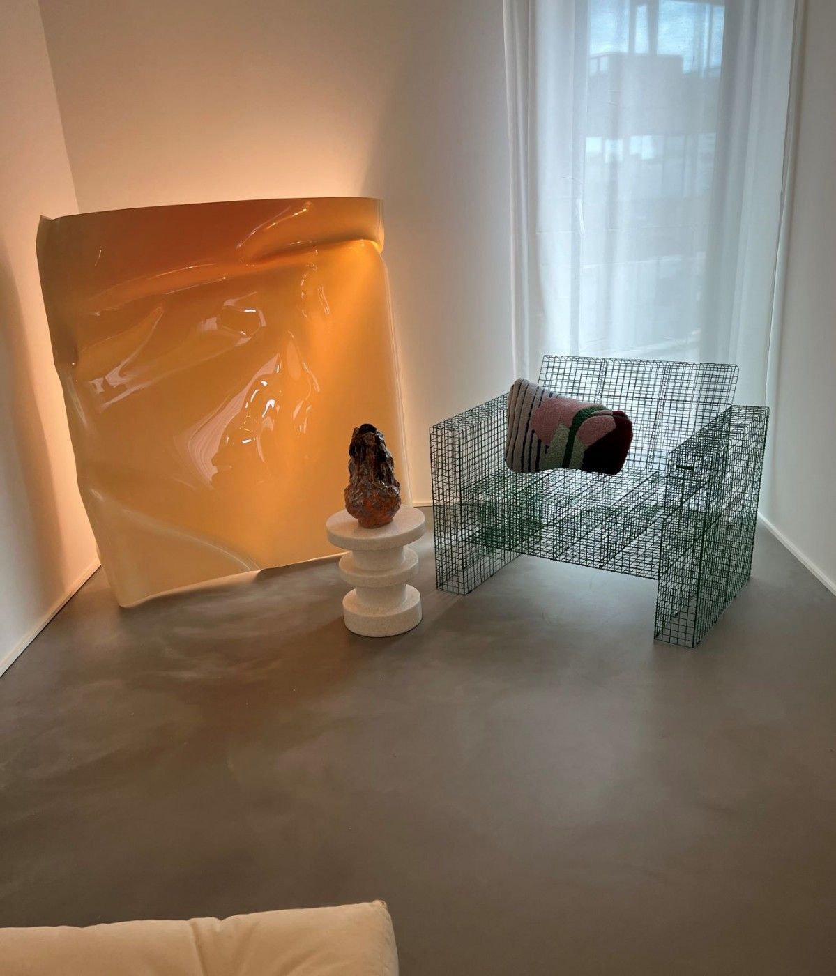 Kalager Design Wire Loungechair, signaali vihreä