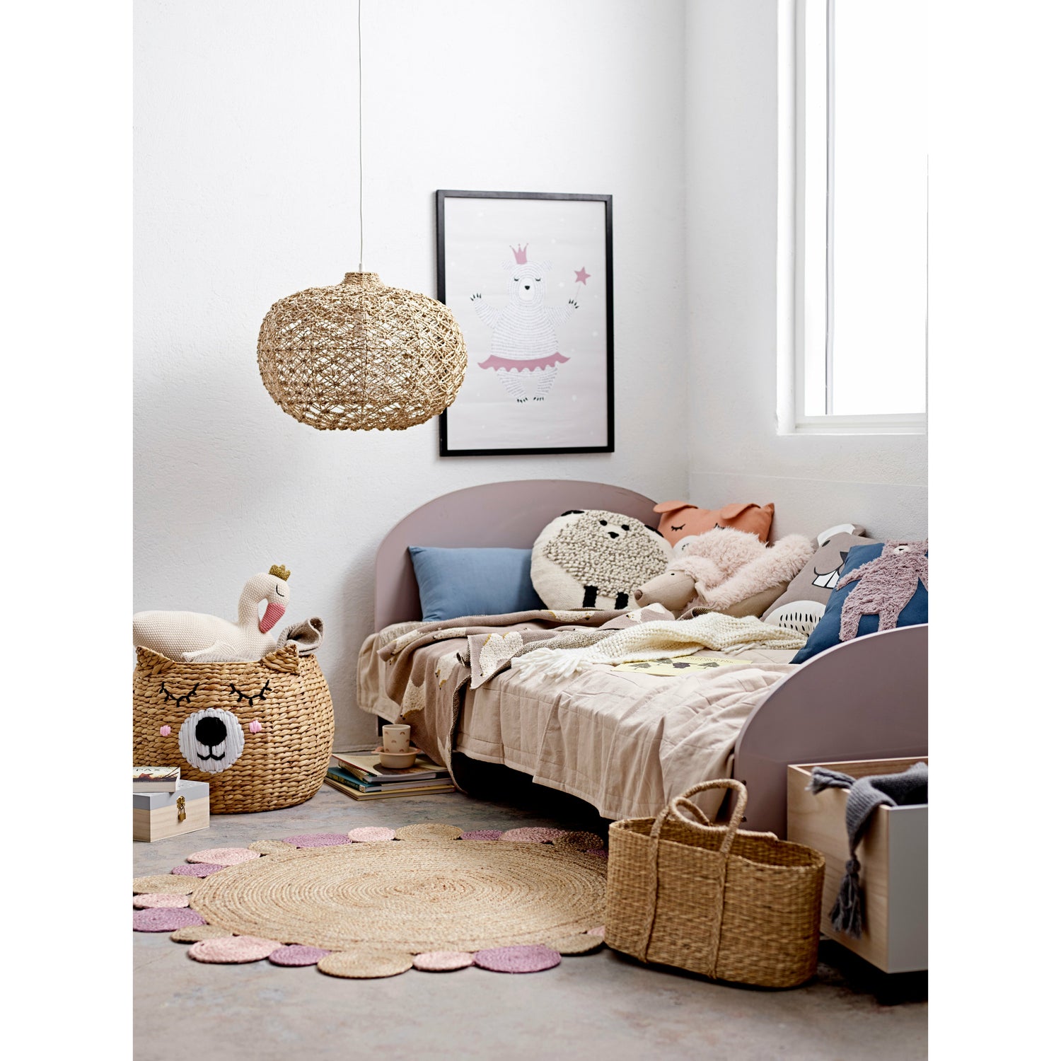 BLOOMINGVILLE MINI Kesa Opbevaringskasse m/Hjul, Natur, Kejsertræ - L60xH40xW45 cm - DesignGaragen.dk.